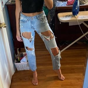 Aeropostale ripped blue jeans